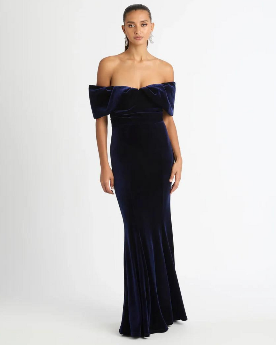 Sheike Vanity Gown – WMIYHire