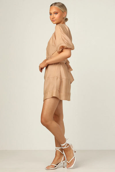 BUY: Runway Kaia Dress Nude