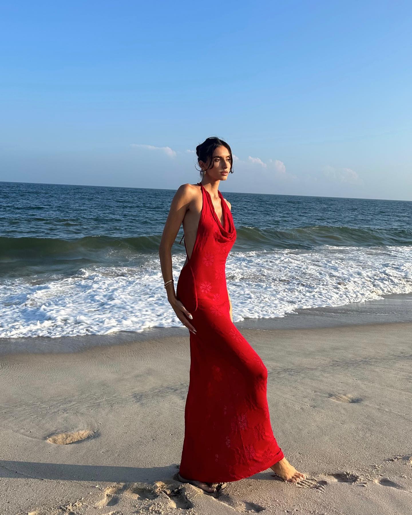 Asta Resort Klara Dress in Rosa Red – WMIYHire
