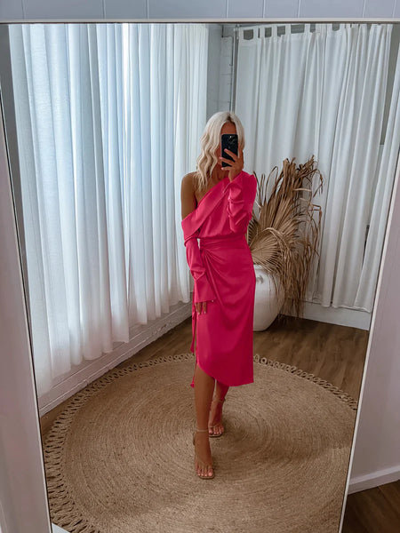 BUY: Mirror Mirror Yoselin Dress Pink